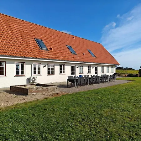 20 Person In Nordborg-by Traum * נורדבורג